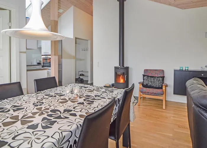 Juelsminde With A Fireplace 07 Sonderby (Midtjylland)